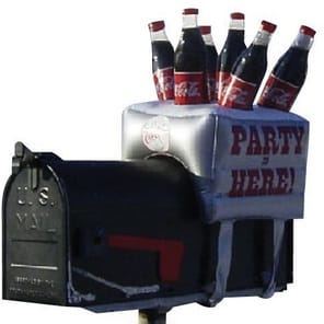 coca-cola-mailbox-decoration.jpg