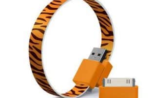 Tigreton-USB-wristlet.jpg