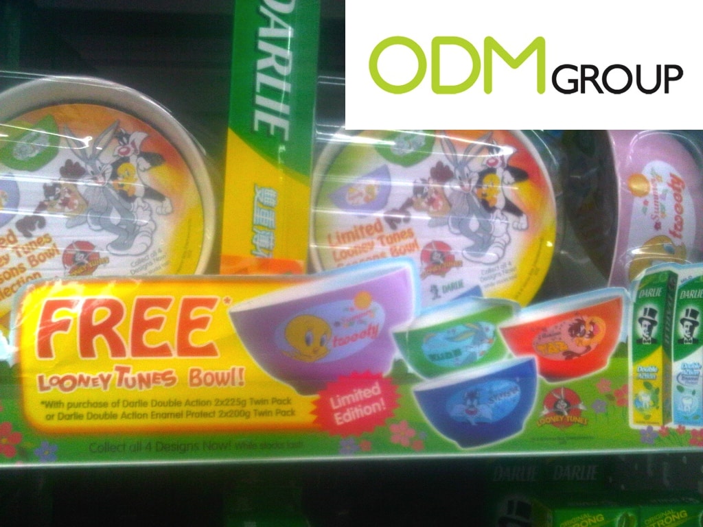 Darlie-On-Pack-Looney-Tunes-Bowl.jpg