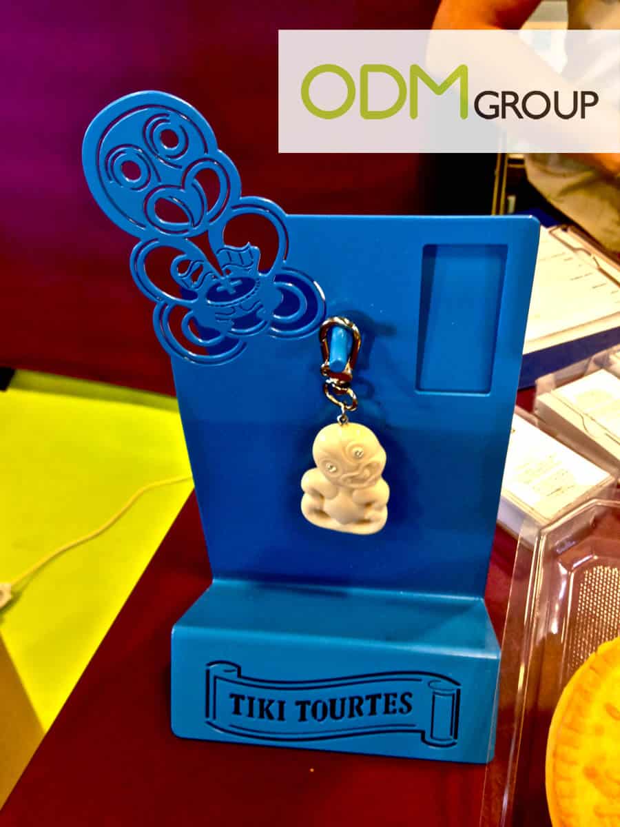 Tiki-Tourtes-Metal-POS-and-promotional-keyring-Rapid-Resto-Show-2012.jpg