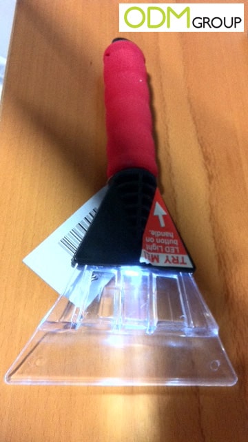 led-ice-scraper.jpg