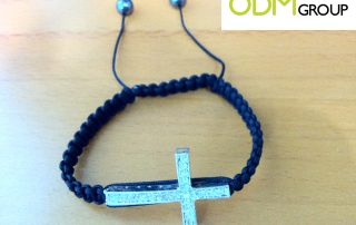 Giveaways: Bracelet with White Cross