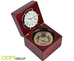 Exceptional marketing gift to include in promotional campaigns: Clock and Compass Set