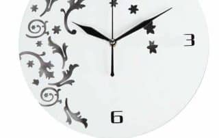 Gift with purchase: wall clock