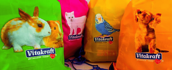 Please your dog, cat or bird with these drawstring bags full of delicacies