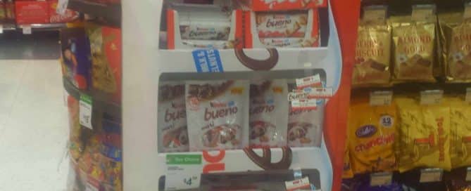 In store Marketing by Kinder Bueno Spin & Win Promotion
