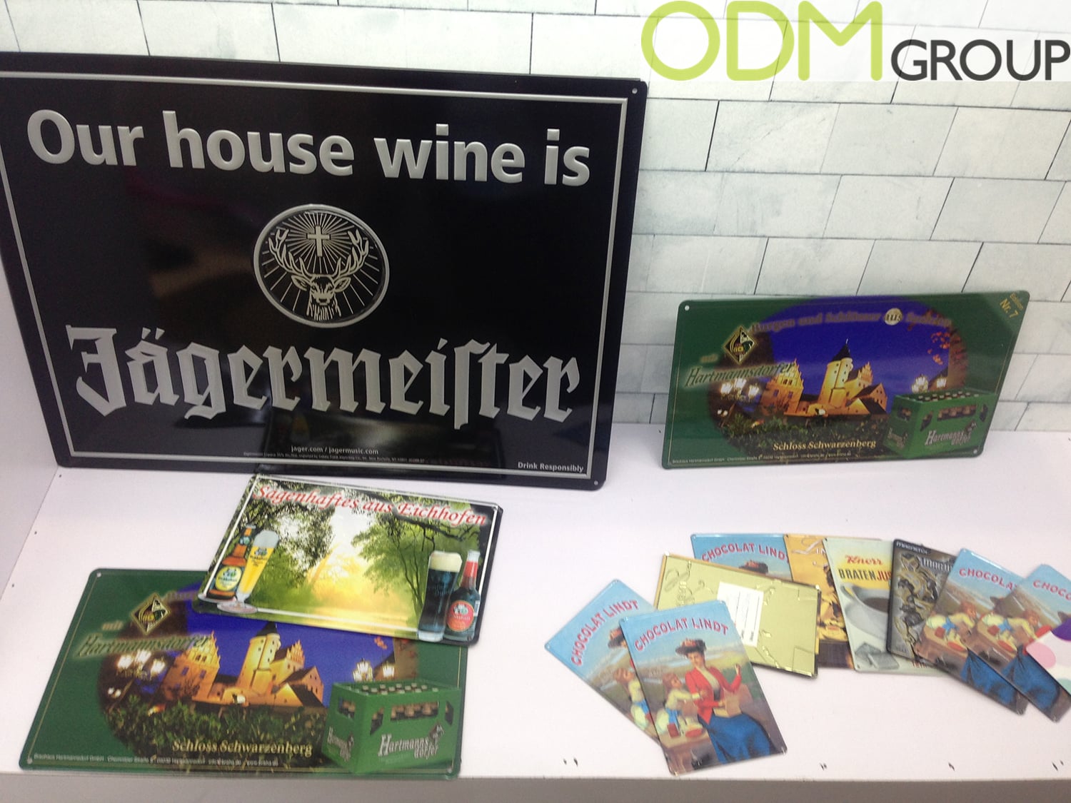 Branded Display Idea - Vintage Tin Signs