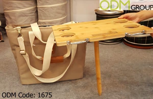 Custom Picnic Bag with Wine Table for Outdoor Promotion