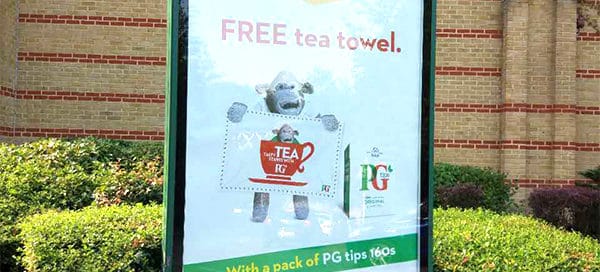 Truly British GWP Idea - Free tea towel by PG tips