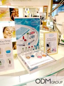 cosmetics POS display clinique
