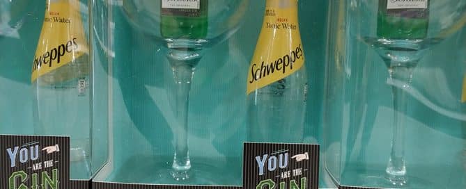 Amazing Drink Gift Pack to Seduce Customers From Schweppse