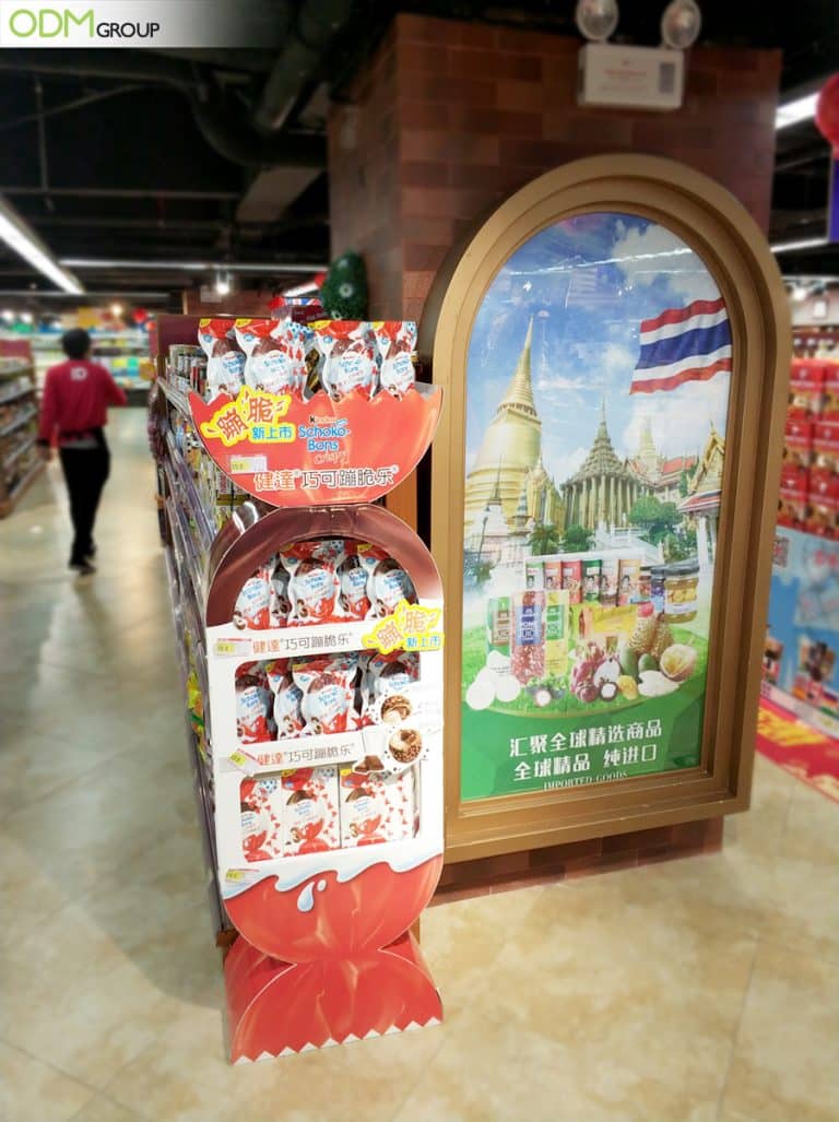Impressive FreeStanding Shop Display Boosts Kinder’s Brand Traction