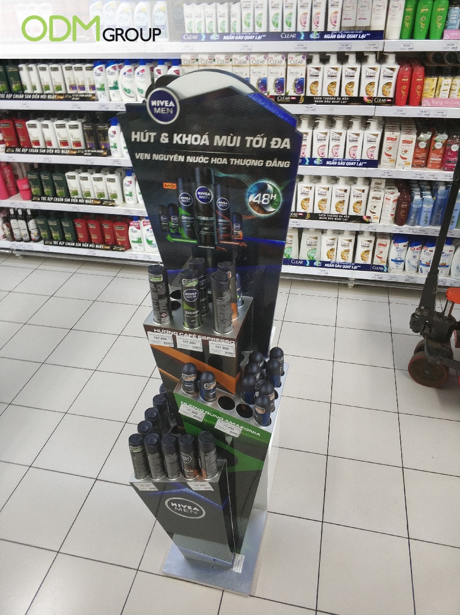 Nivea Unique Retail Floor Display Gains Massive Attention from Shoppers