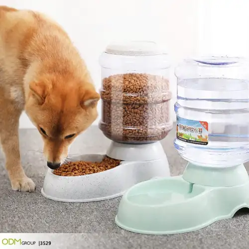 Custom Pet Products- Feeder