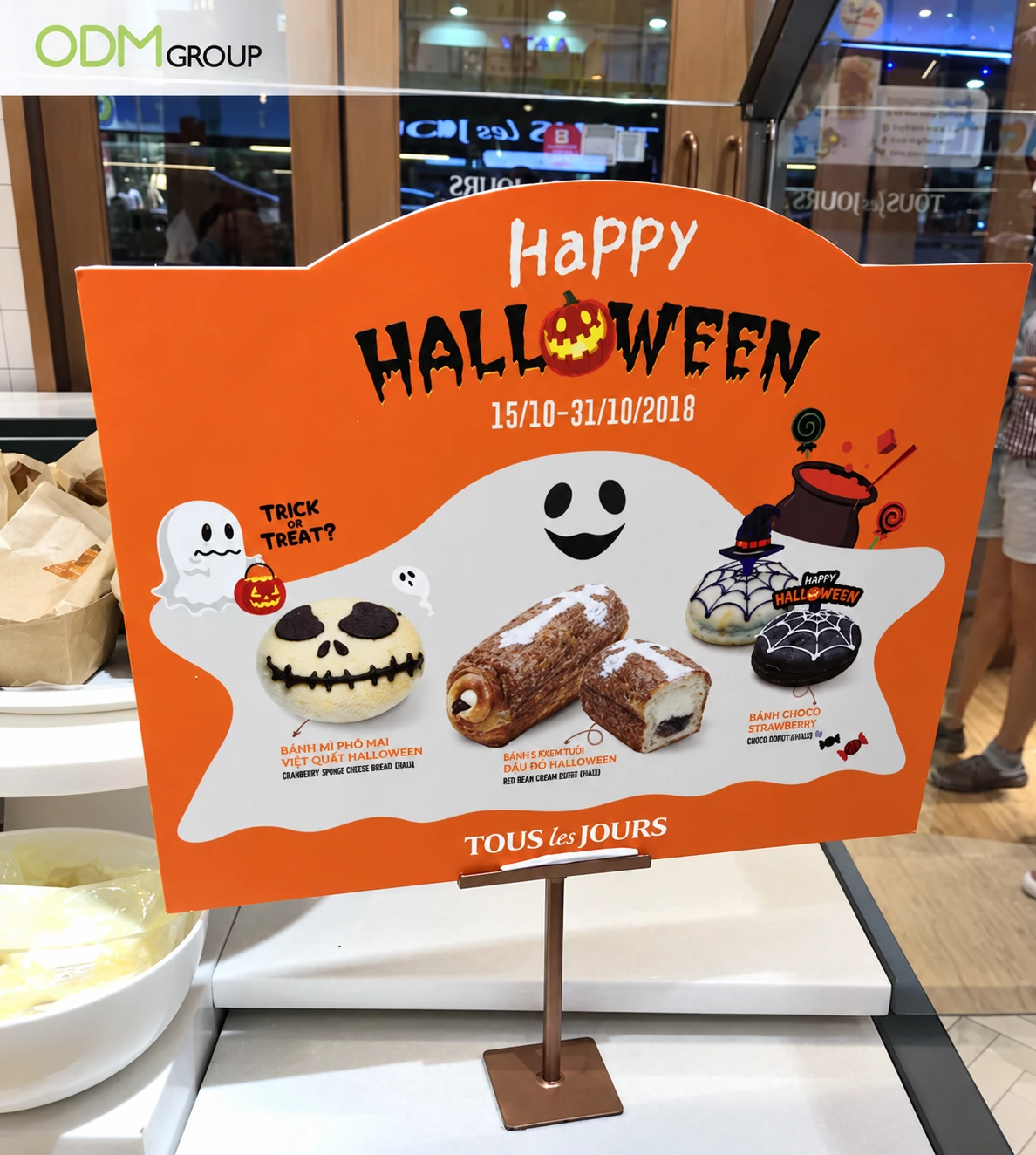 Halloween Marketing- Display 3