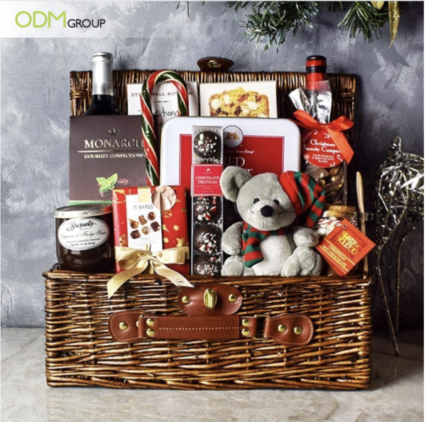 A gourmet set can be a delightful gift