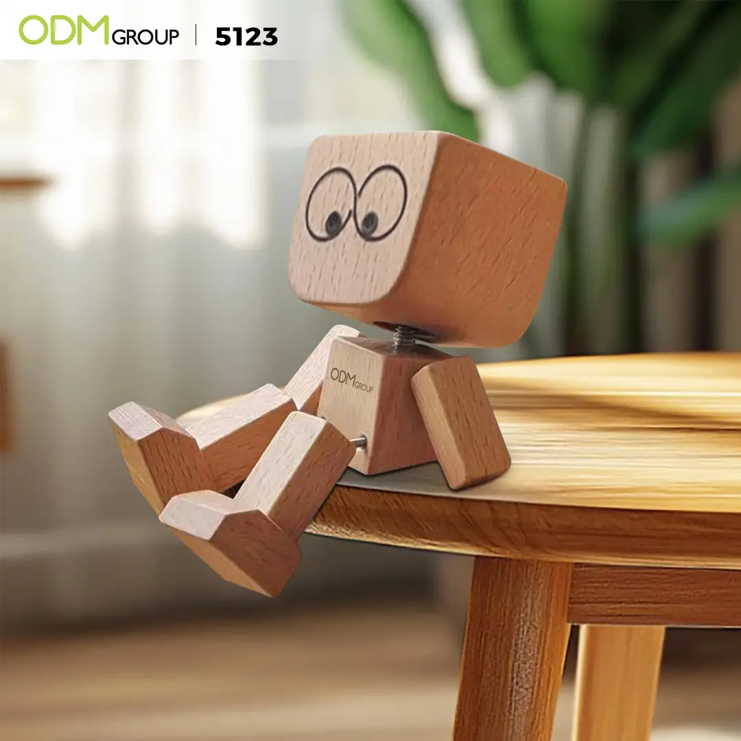 Wooden Figurines 5 Wooden Figurines