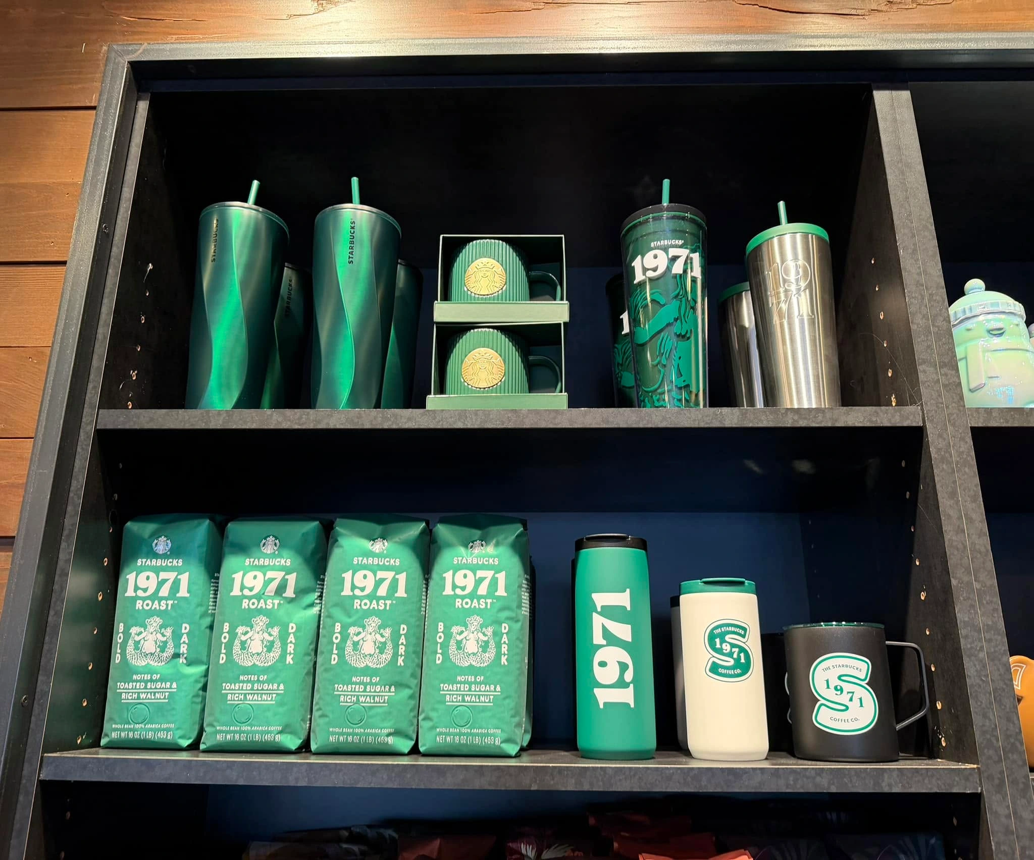 starbucks-55th-anniversary-and-the-1971-roast-1 starbucks-55th-anniversary-and-the-1971-roast-1
